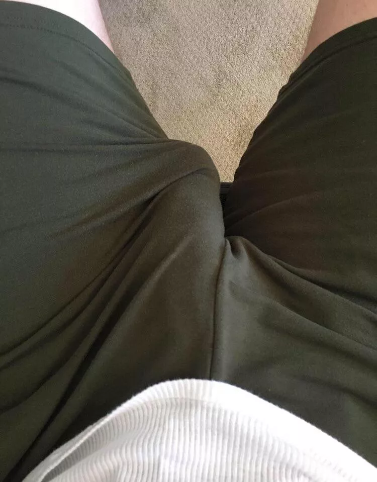 Come sit in daddy’s lap and wake this monster up