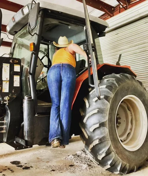 Happy hump day from a cheating slut!