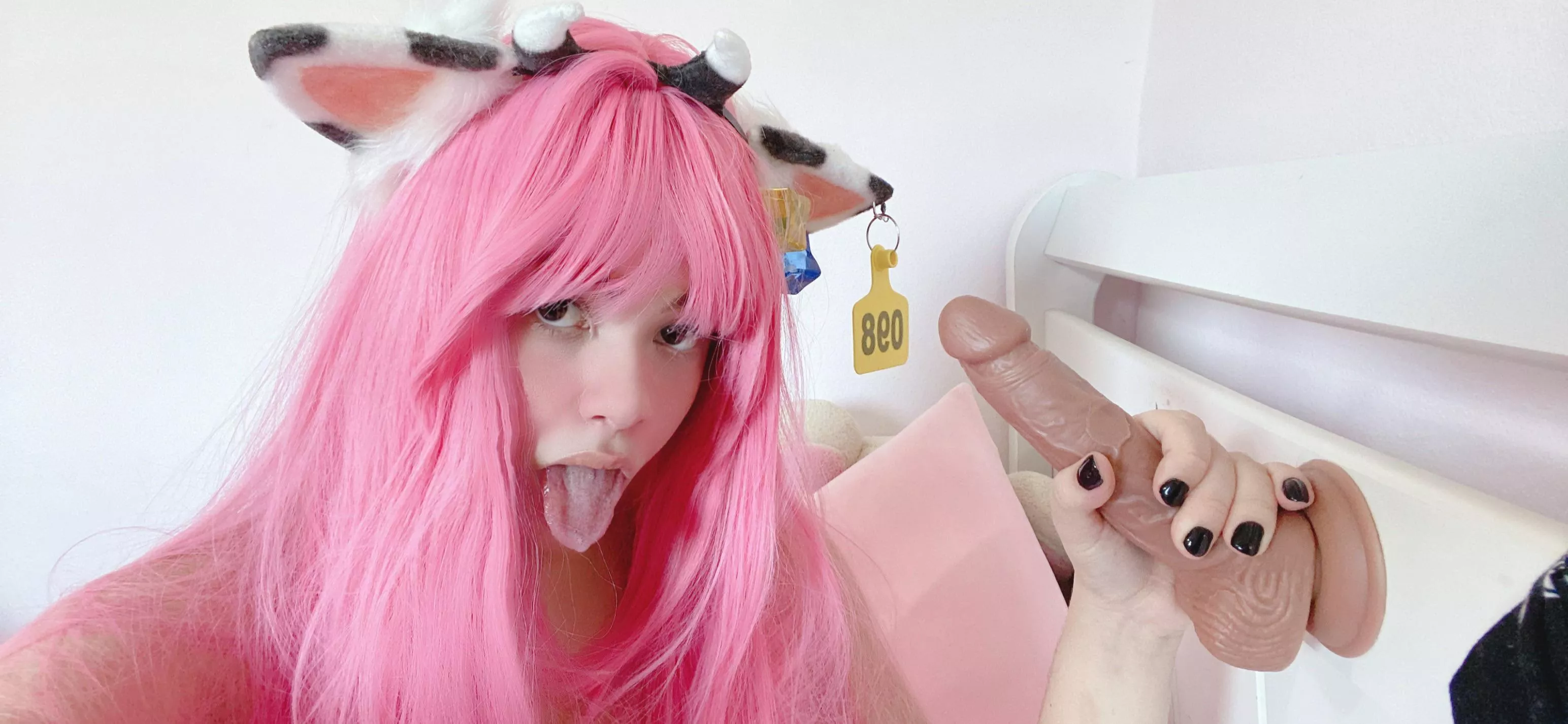 headpats and cumshot?