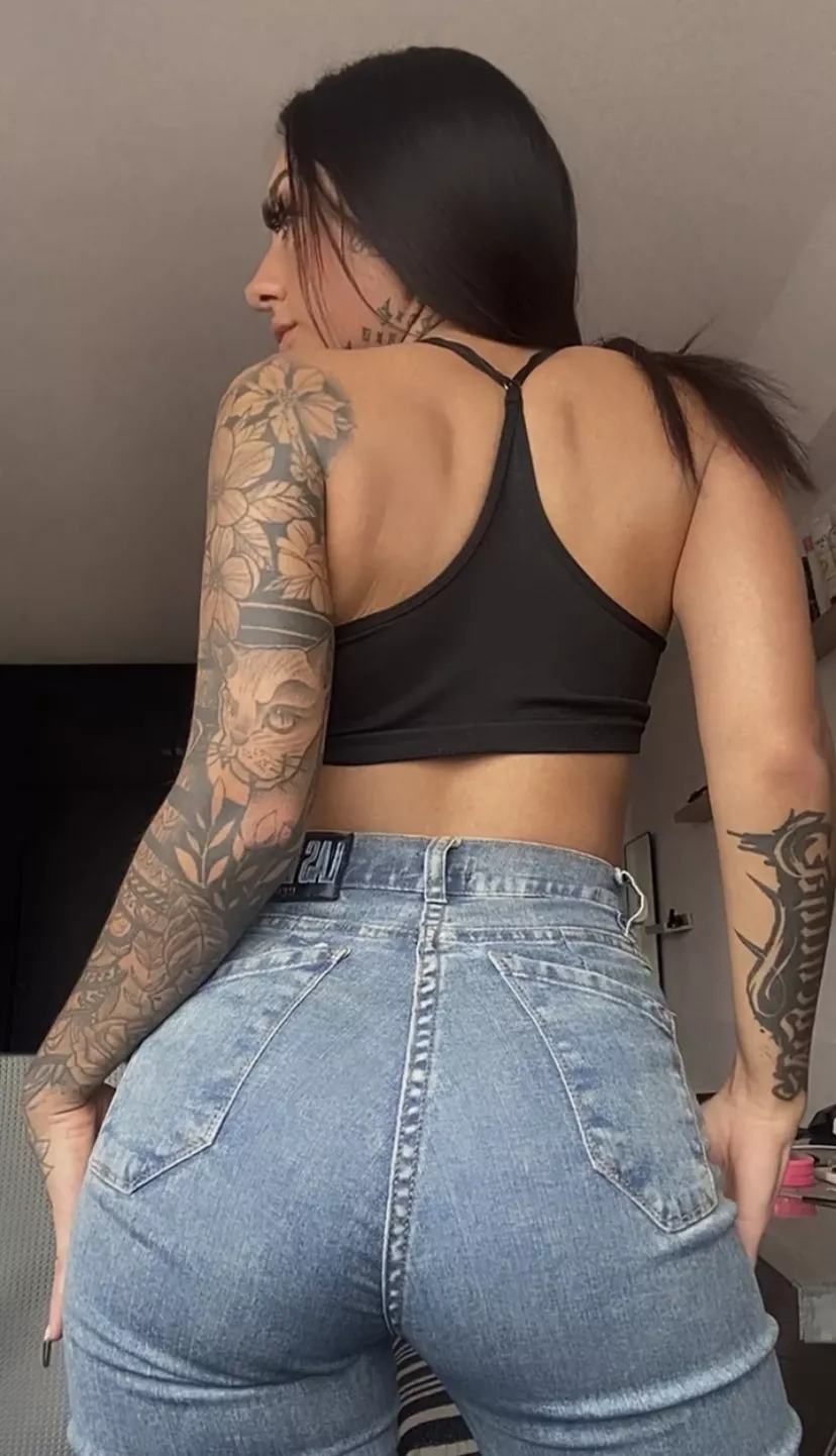 how does my teen ass look in these?