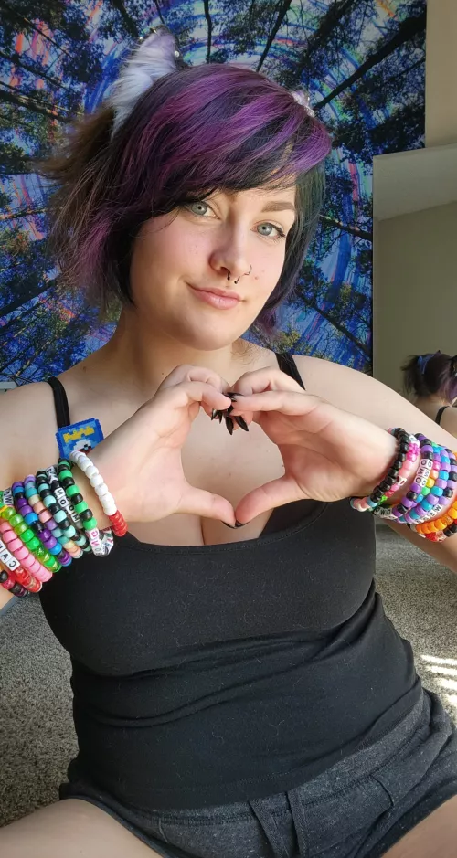 I hope you're having a wonderful day 💜 [oc]