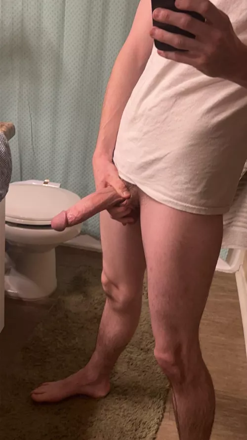 I wonder if my boyish figure fits in here