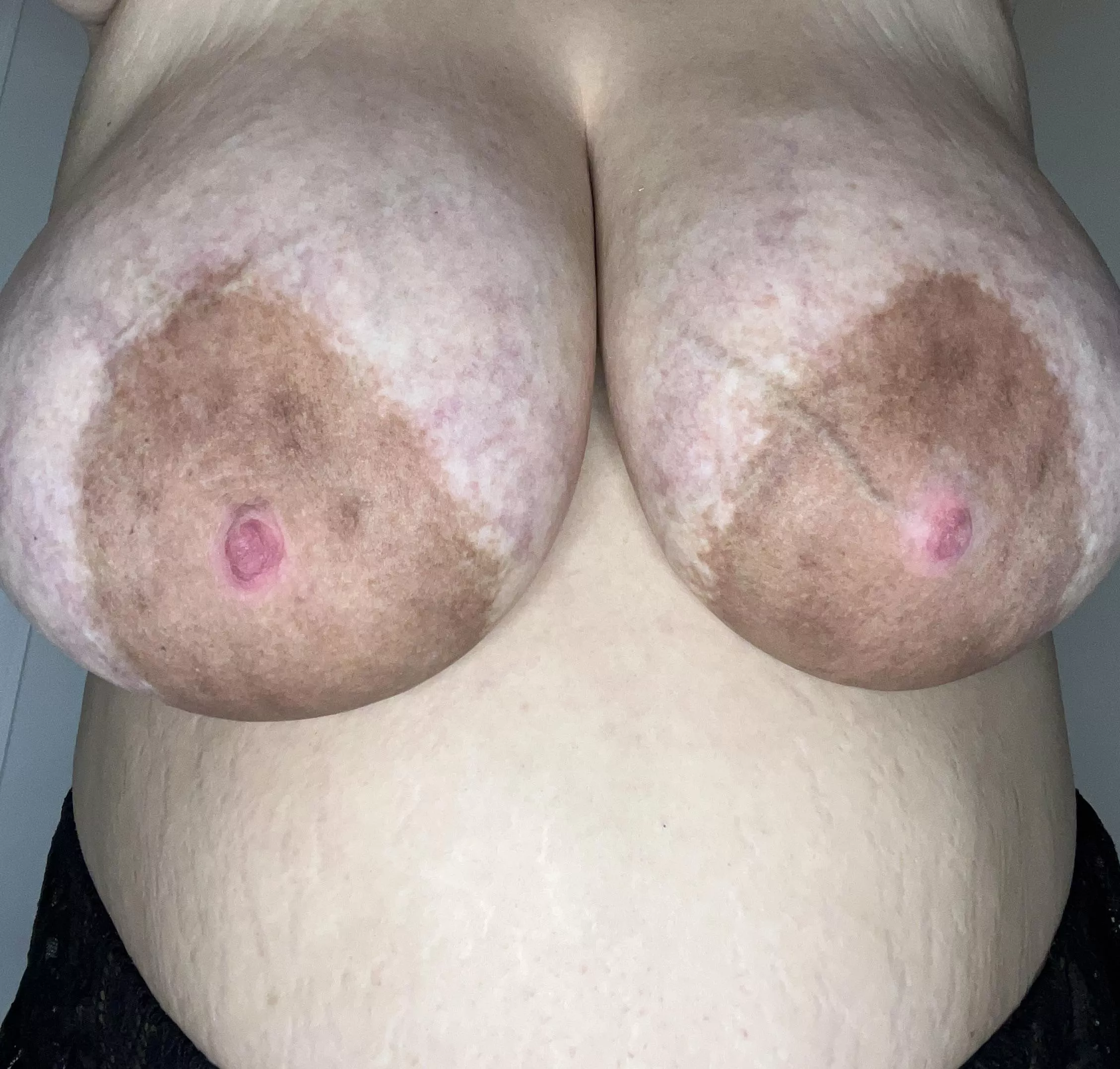 Mommy needs you to feed 💦