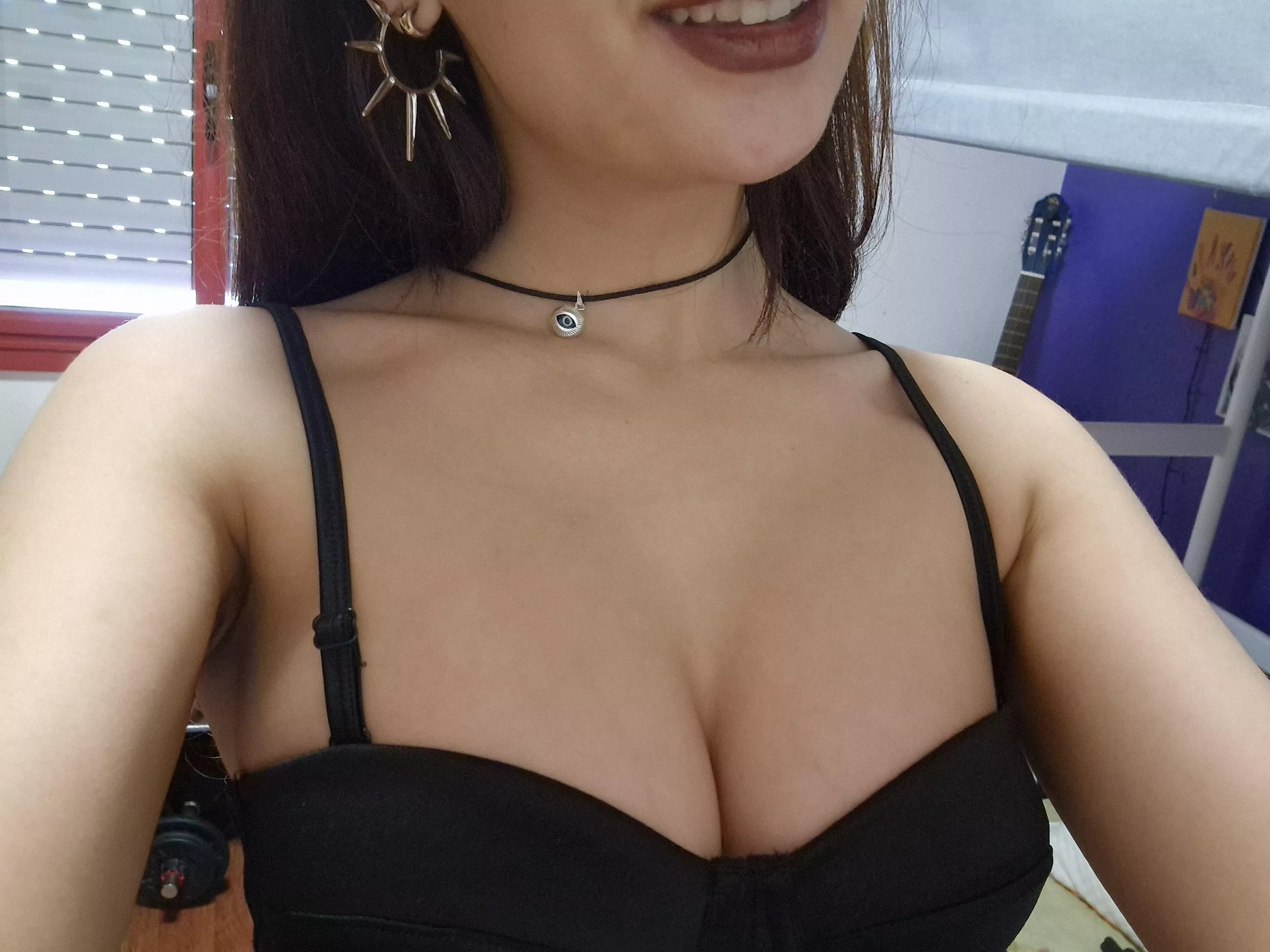 my favorite black top!