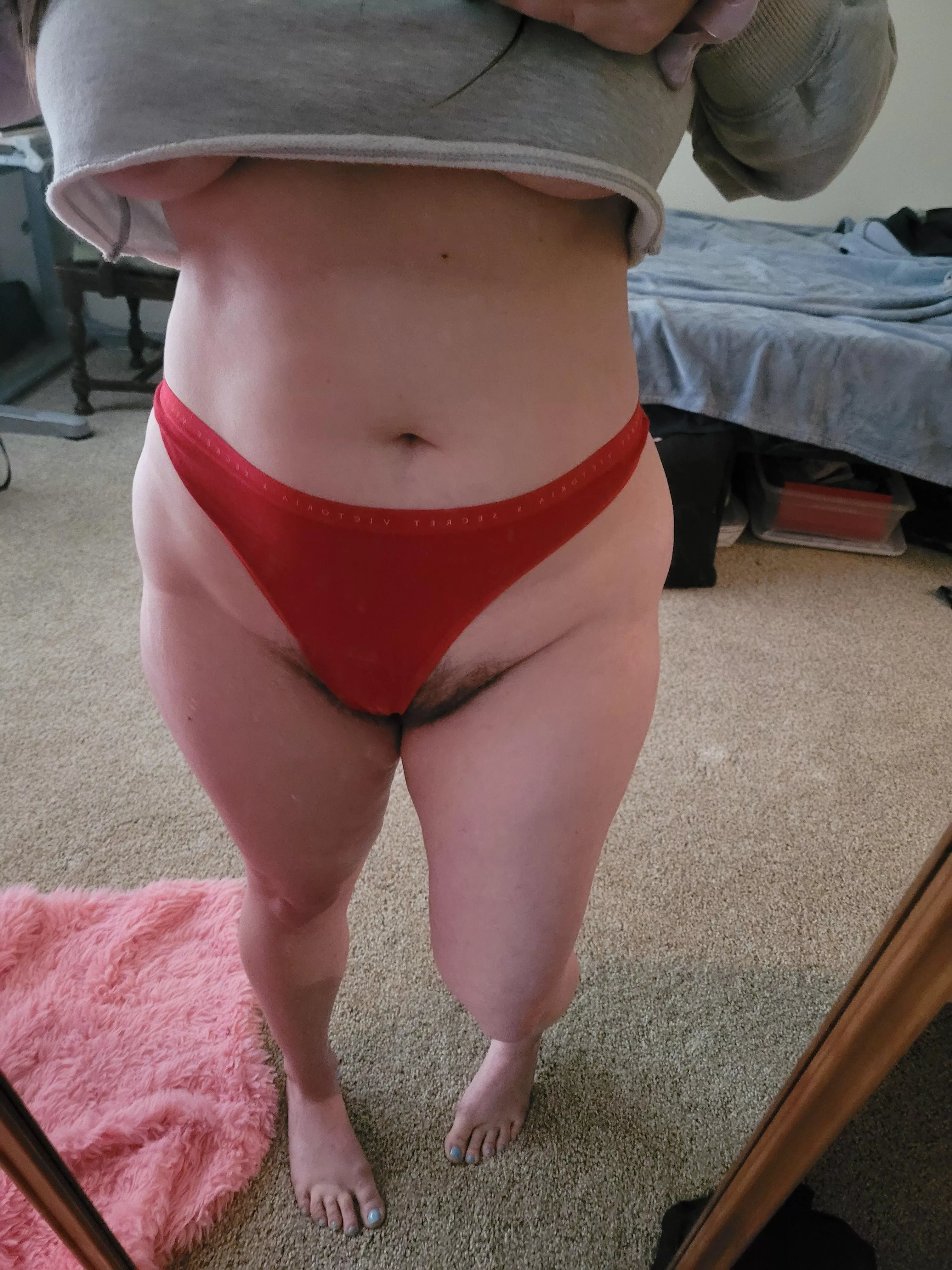 No panties can ever cover my full bush