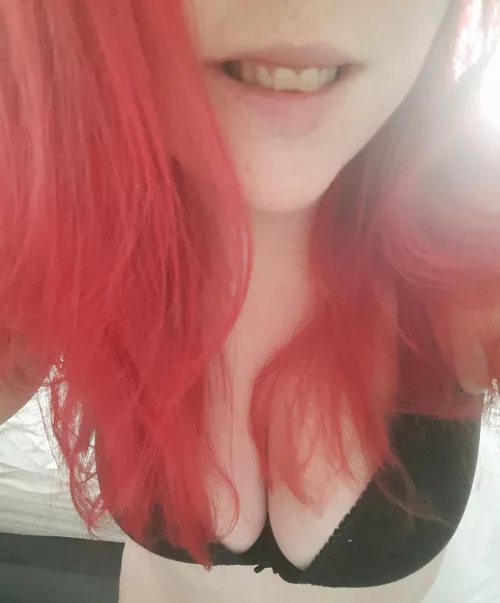 SMILE! It's almost [F]riday! 💋