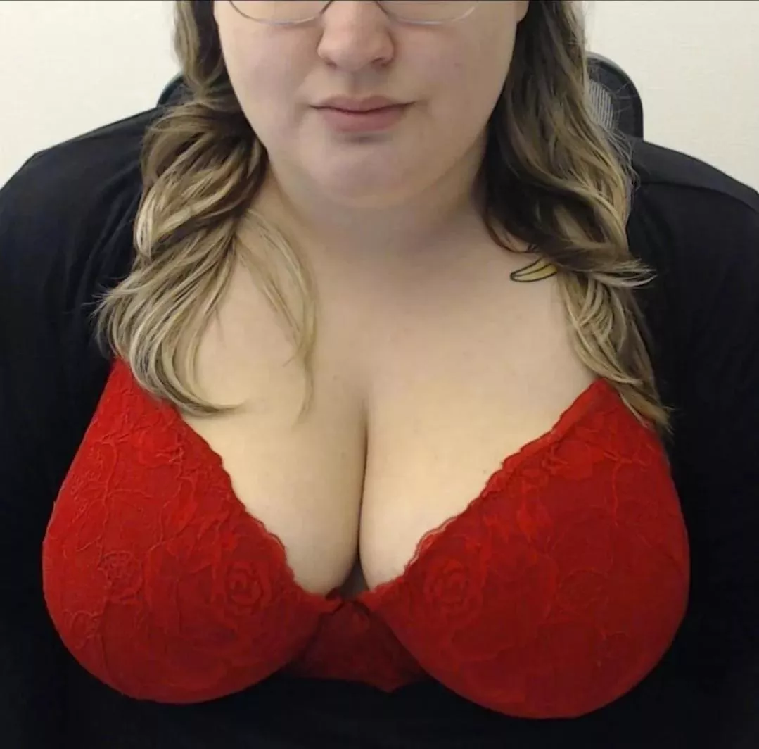 Sneaking in a Pic Before my Meeting 😈