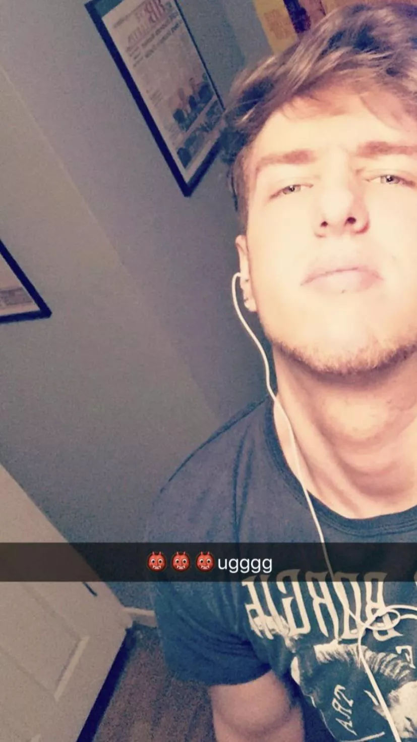 what’s up fellow monsters👹👹 what’s up fellow monsters👹👹