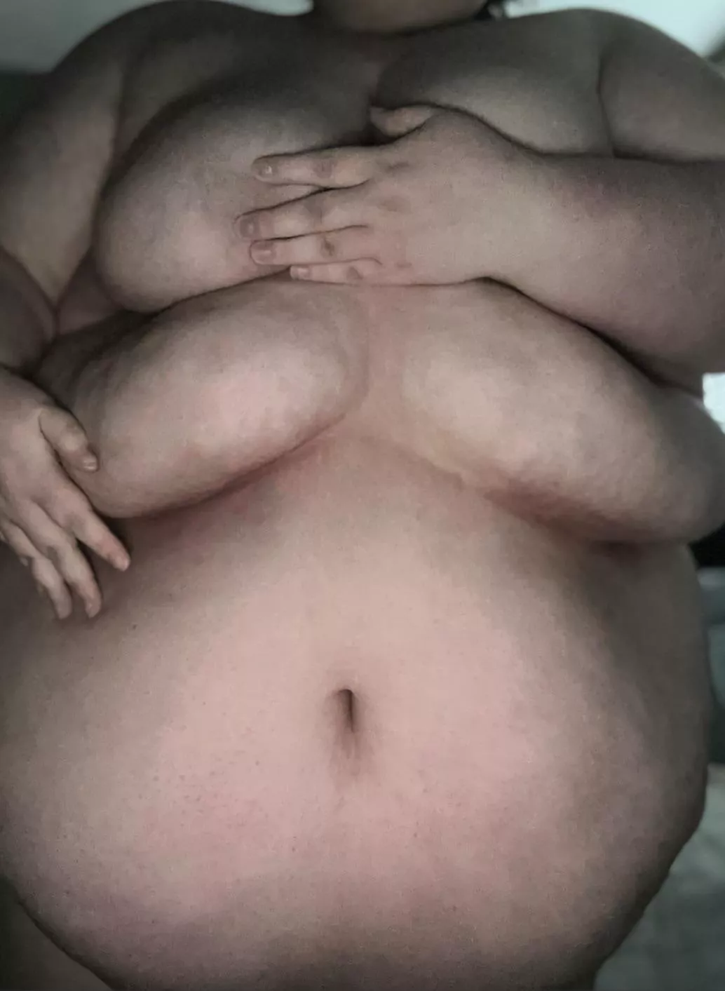 Who needs Texas Roadhouse when you could lick honey butter off of my rolls 😜🤤 any volunteers?