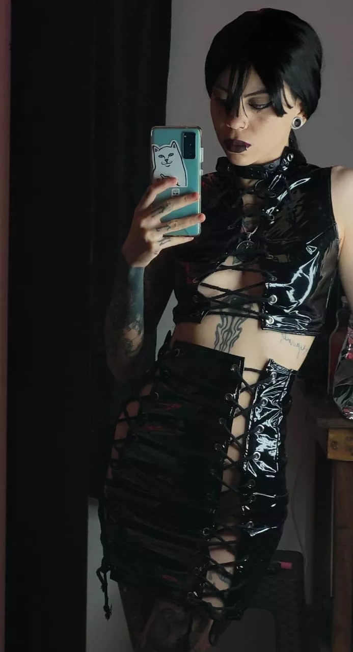 you’d do anything to please Mommy, wouldn’t you? [domme]