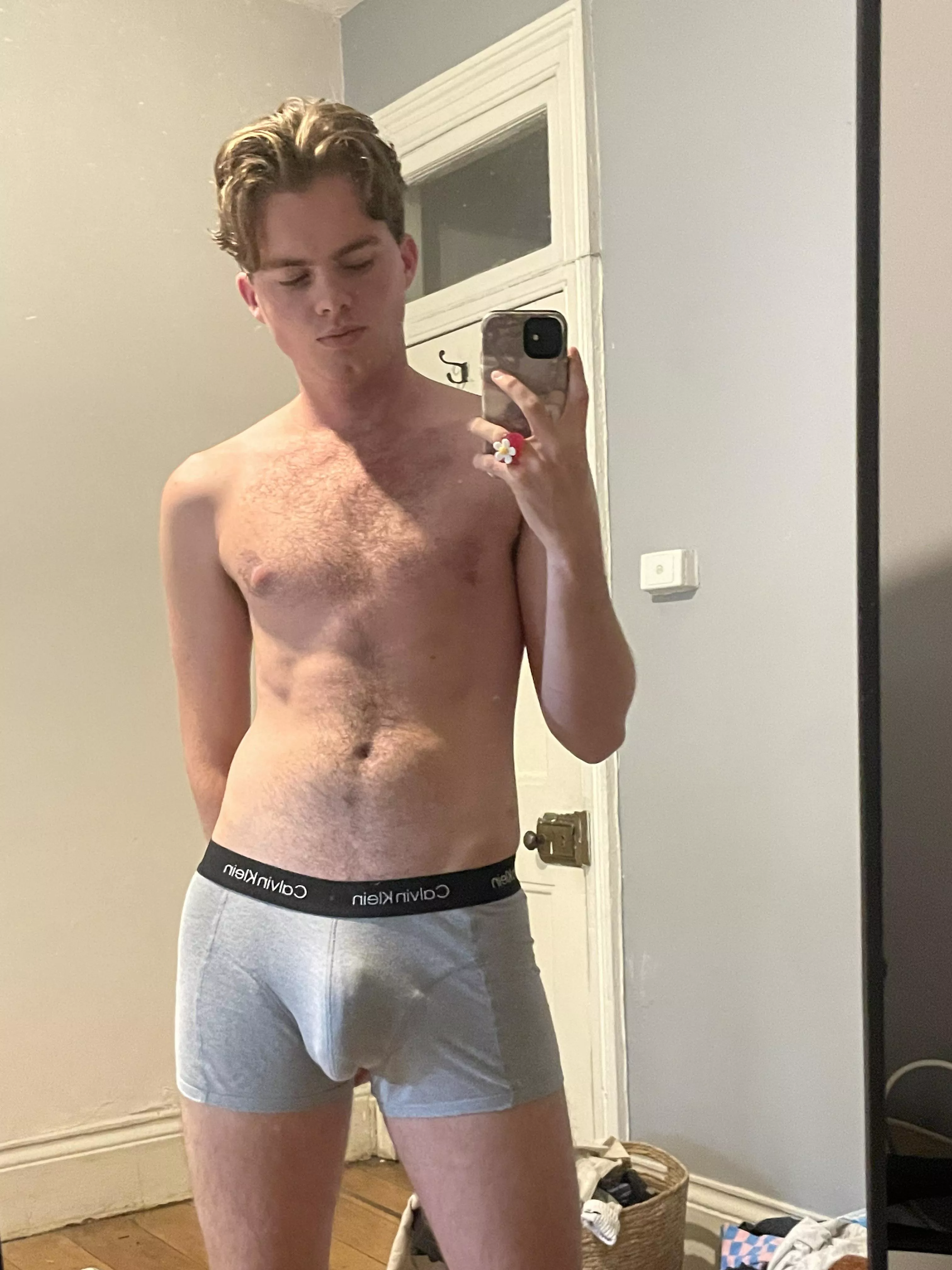 21 Aus hung horny hmu +++Arab ++Middle Eastern +++BBC +++hung ++older sc: cthom465