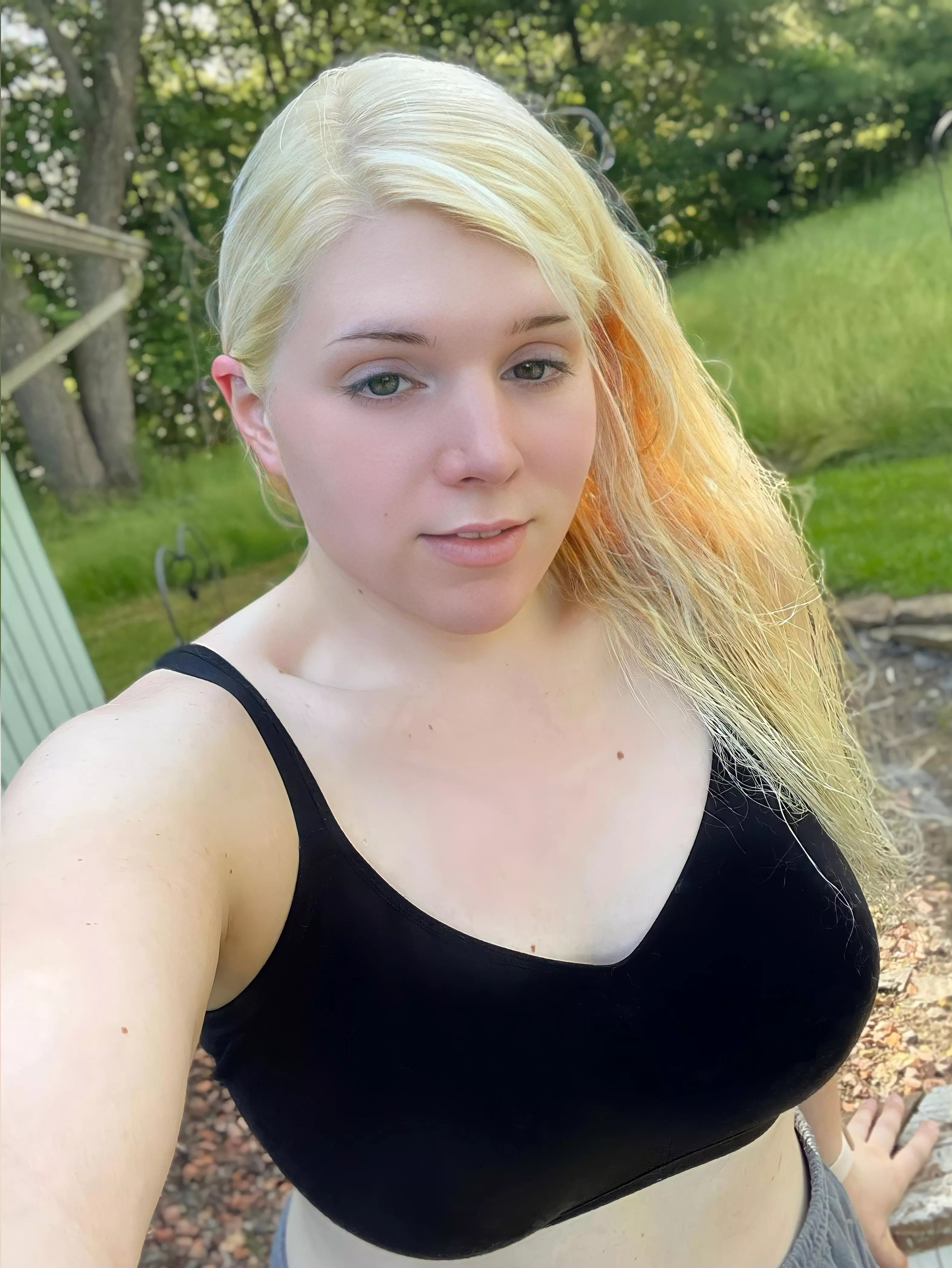 Am I cute without makeup? 🥹