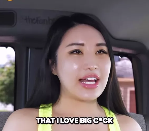 anyone know where i can watch her vid?