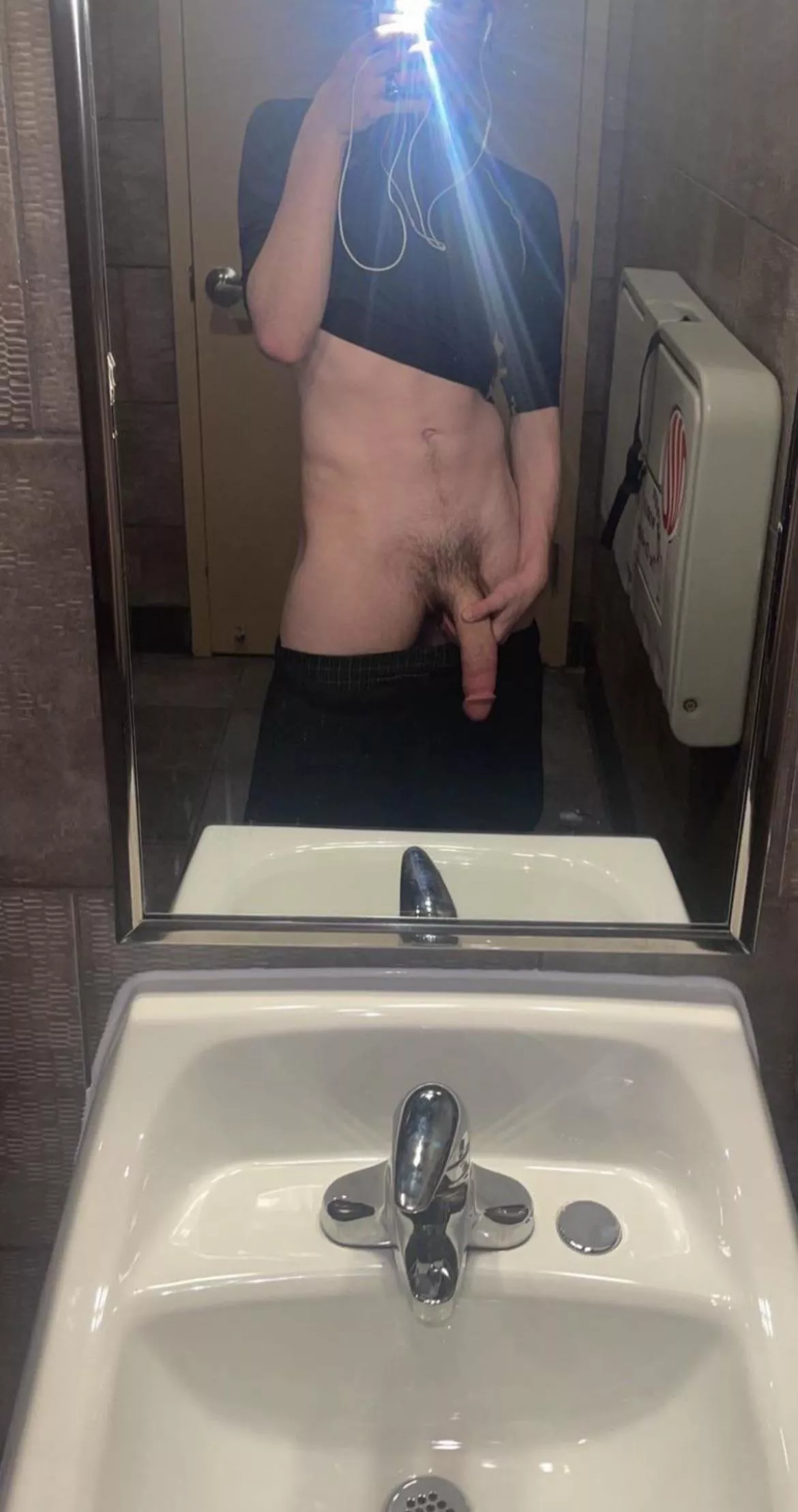 Available for everyone. Dm me for my snap..