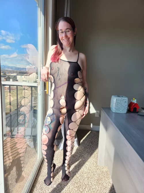 Bury your face between my thick thighs