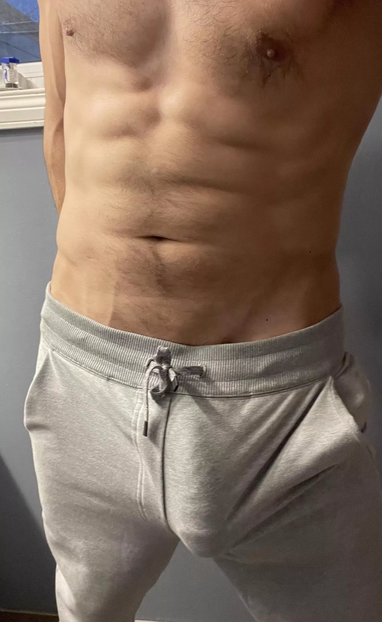 Grey sweats anyone?