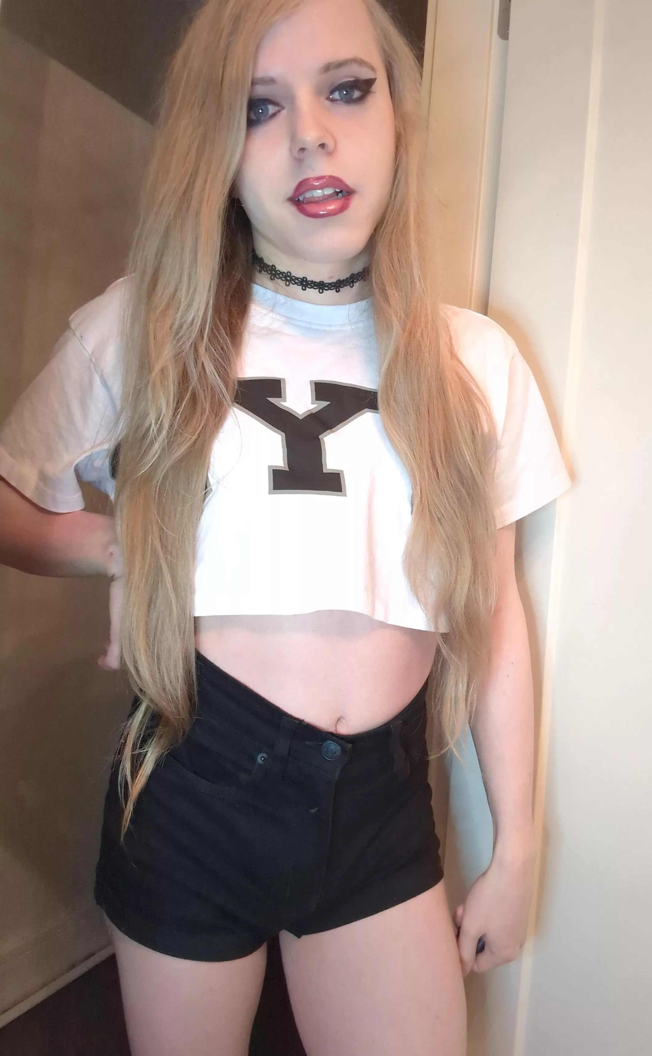 Happy Friday to all the cuties 🩷