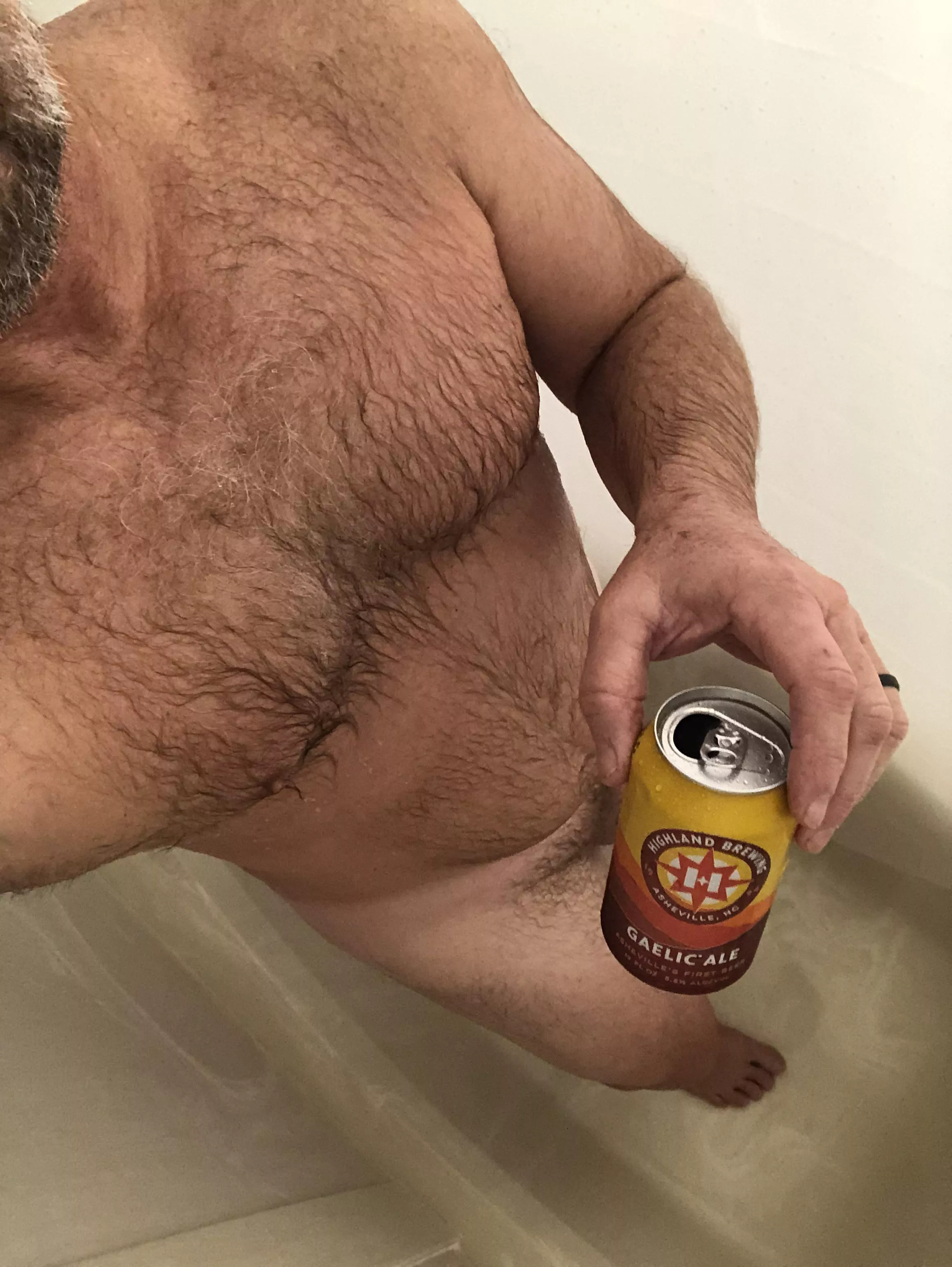 Happy Friday! Who’s up to day drink with dad (55)??
