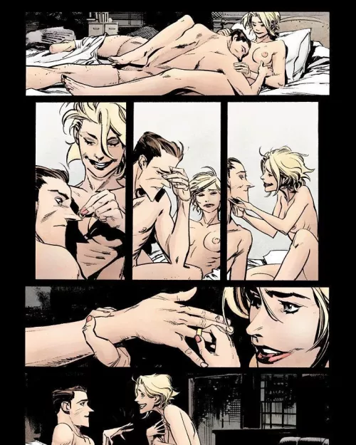 Harley uncensored plots [Batman: The White Knight #04 (2017)]