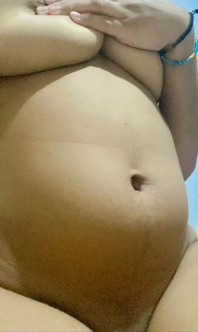 Hi, I'm alone 🥺 find me on my profile