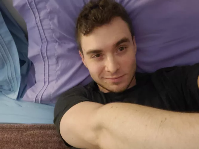 I got roasted for mismatching pillow cases, but I like it