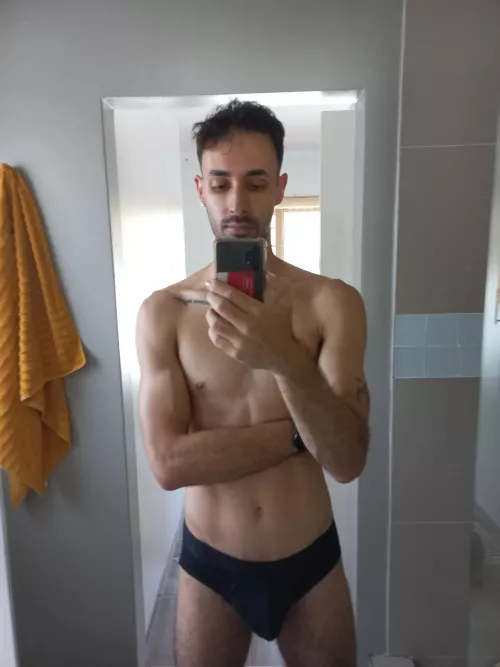 I love these black briefs. Super comfy!