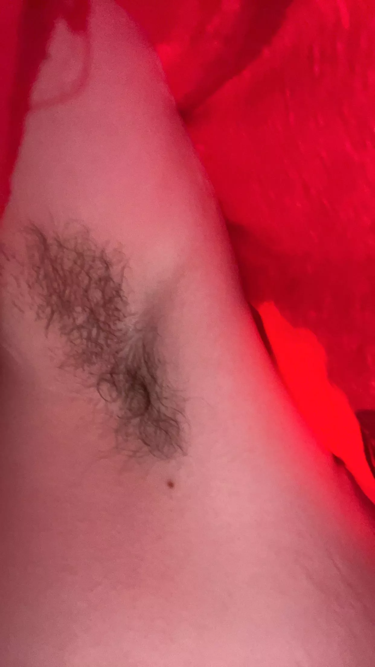 it’s the curls in my armpit hair for me