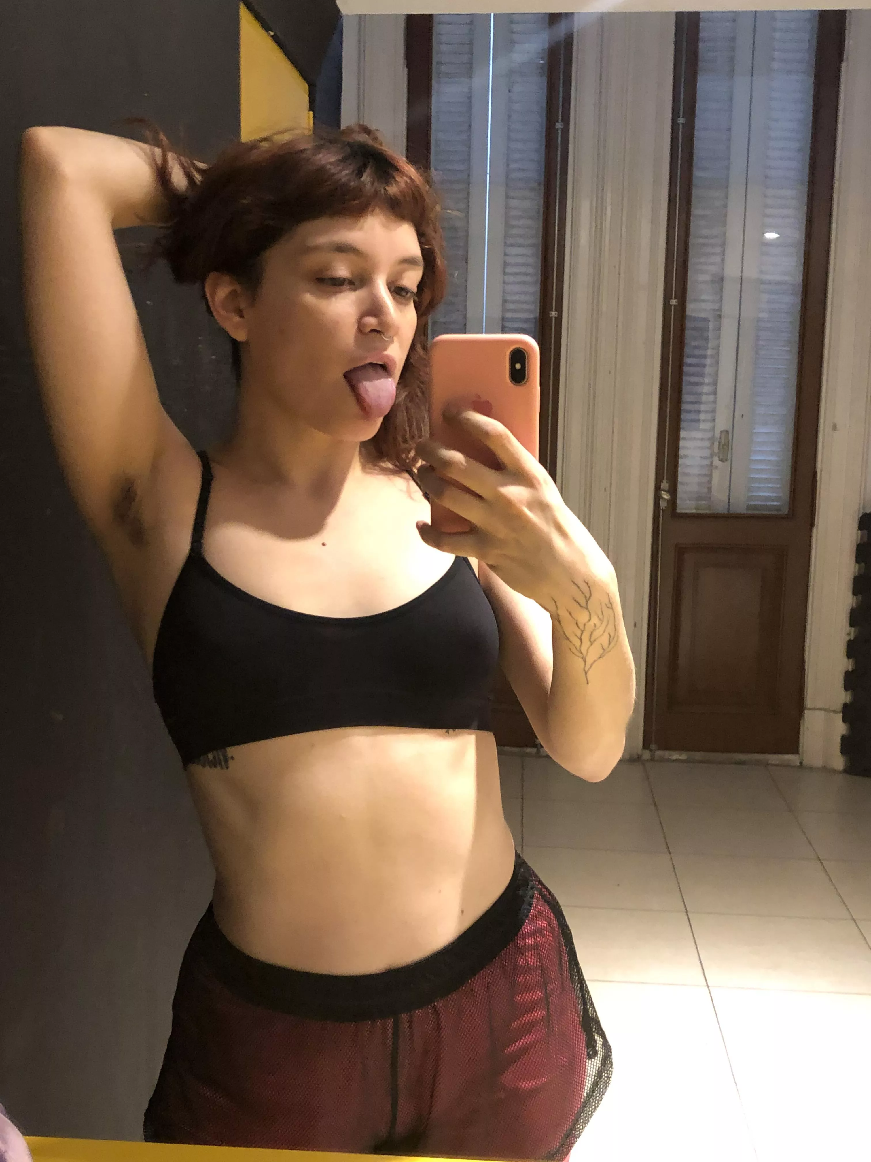 Just finished training, can you imagine how it smells? 🥵🥵