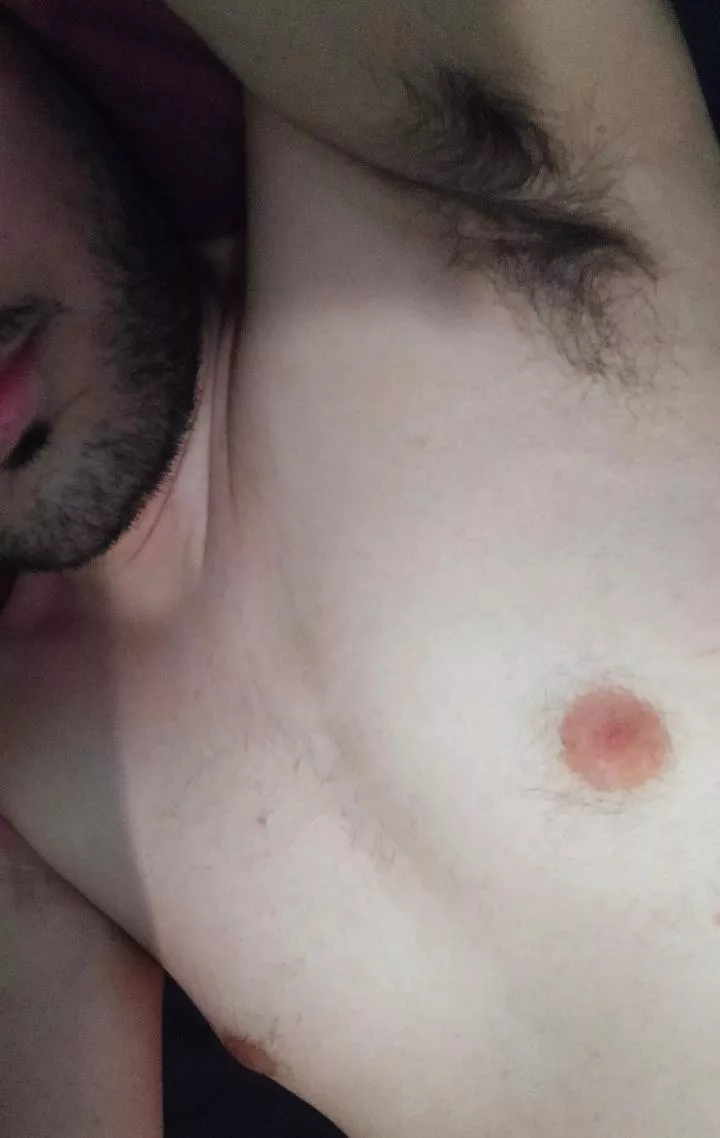 musky and horny 😈