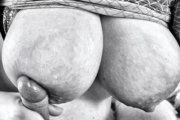 [OC] Could your dick hold the weight?🤭