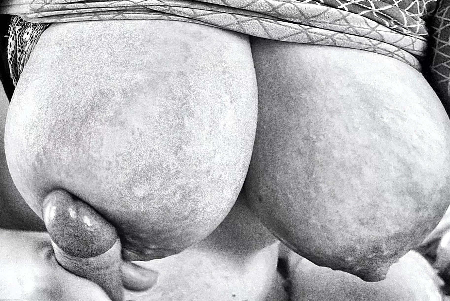 [OC] Could your dick hold the weight?🤭