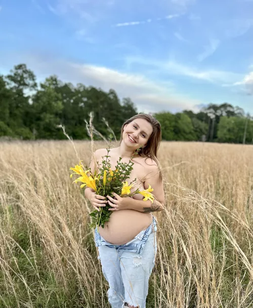 Pick me flowers and tell me I’m pretty :)