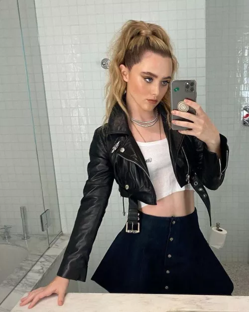 Really wish Kathryn would drain my balls