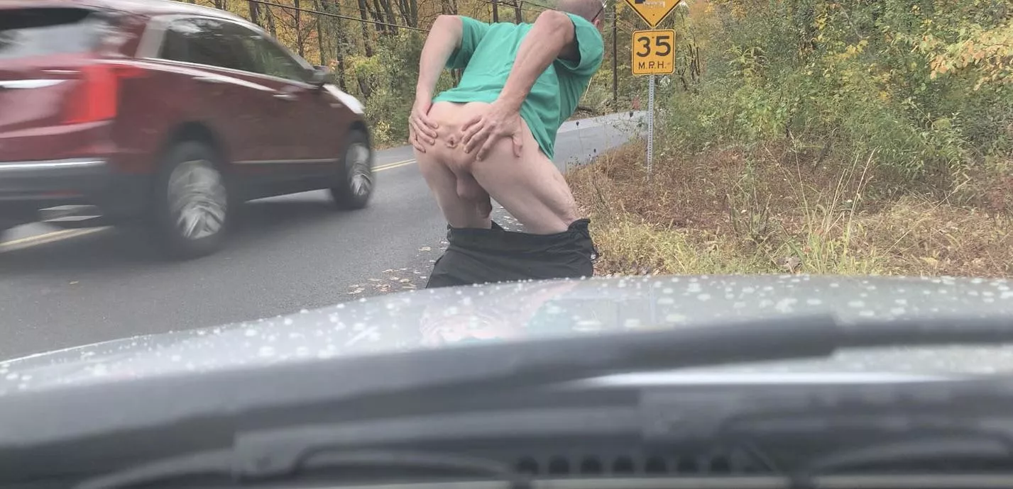 Showing everybody 😏