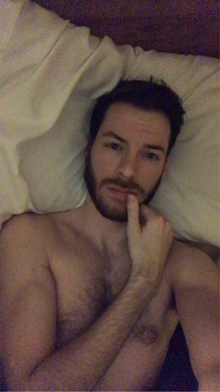 Sick in bed 🤒 hope everyone has a better Friday than me!