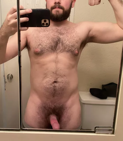 Who doesn’t love a post-gym pic?