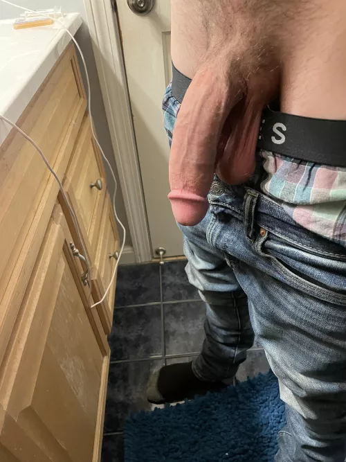 Wyd tonight I’m just hangin😉🤪