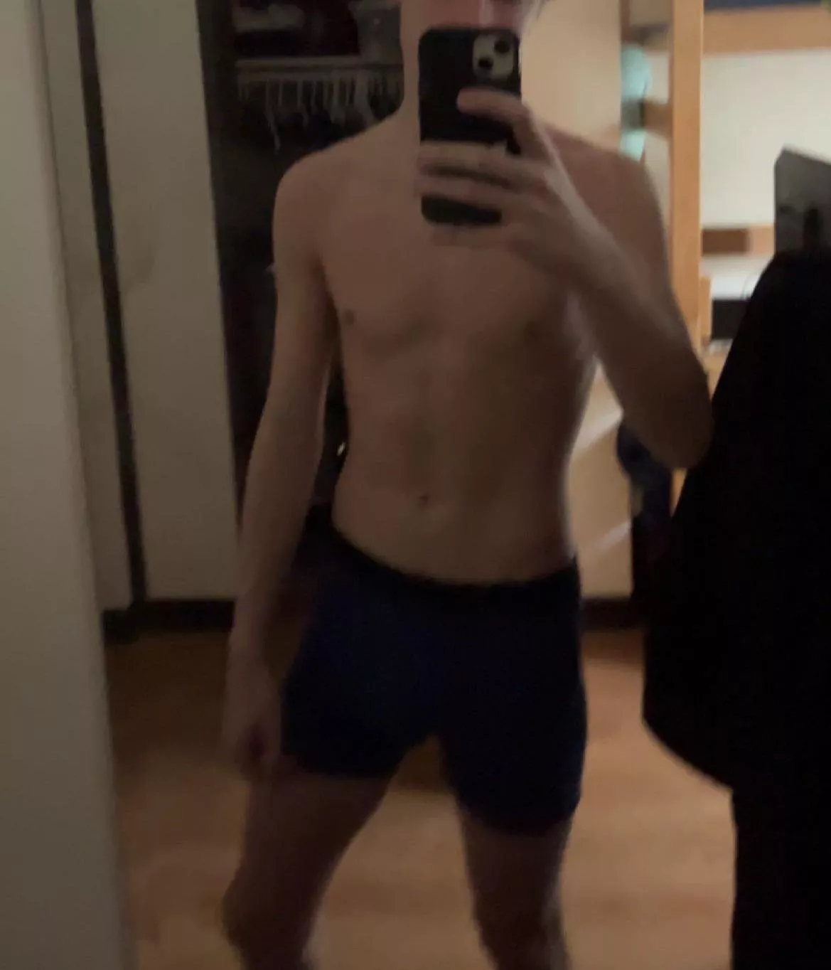 19 M looking for guys to talk to (daddies++)(jocks++)(face+++) 19 M looking for guys to talk to (daddies++)(jocks++)(face+++)