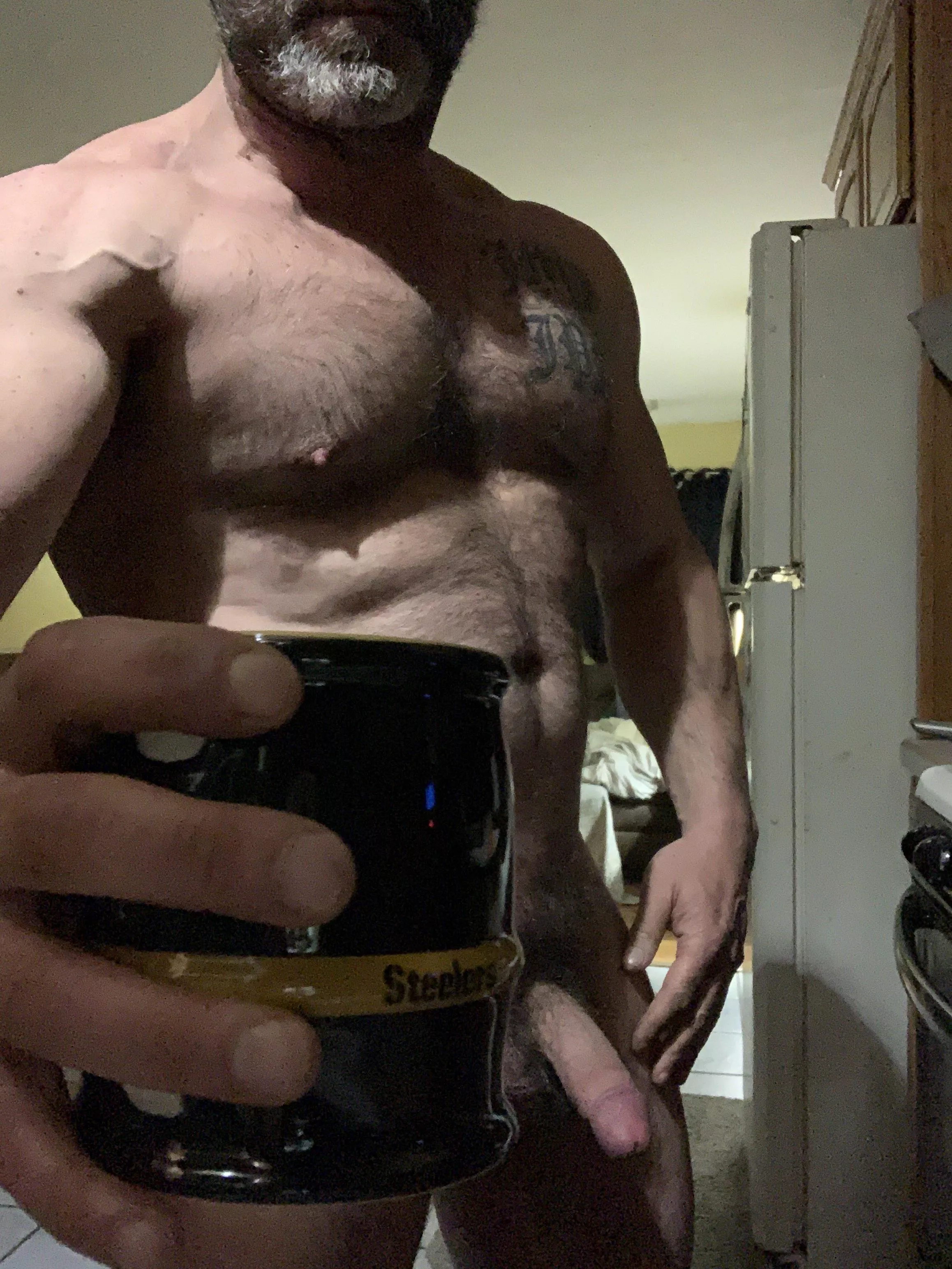 [48] time for a coffee ☕️ and then back to bed ,dms open