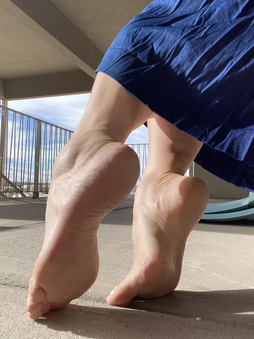 Day 11 No Chocolate: My body is rebelling. My right elbow won’t stop twitching.