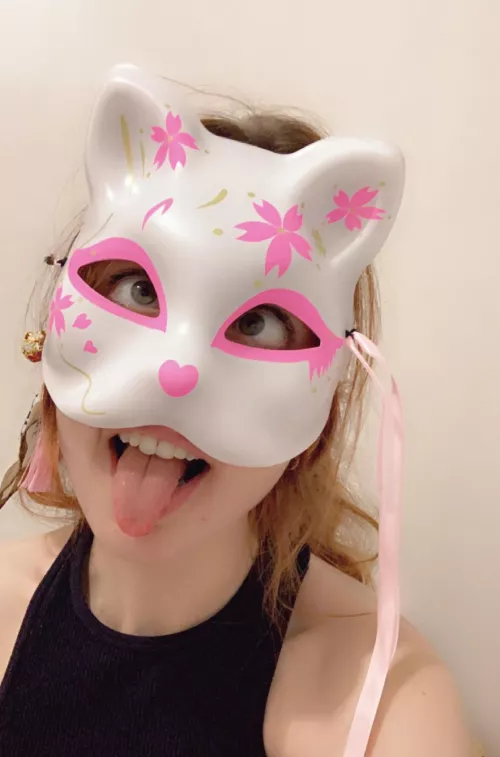 Hiii! I’m Foxxy! Nice to meet you