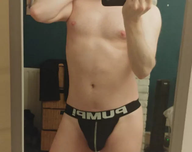 🇬🇧 How am I looking?