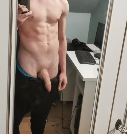 how do you feel when somebody sees u naked soft. I like the moments when I have the opportunity to go naked