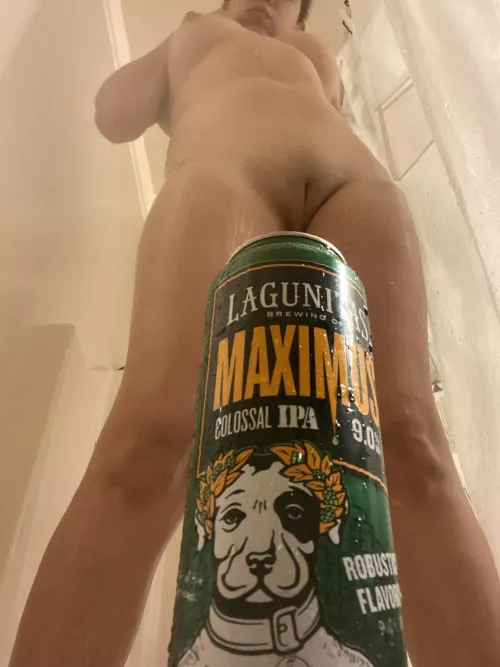 I feel like a giantess in this photo