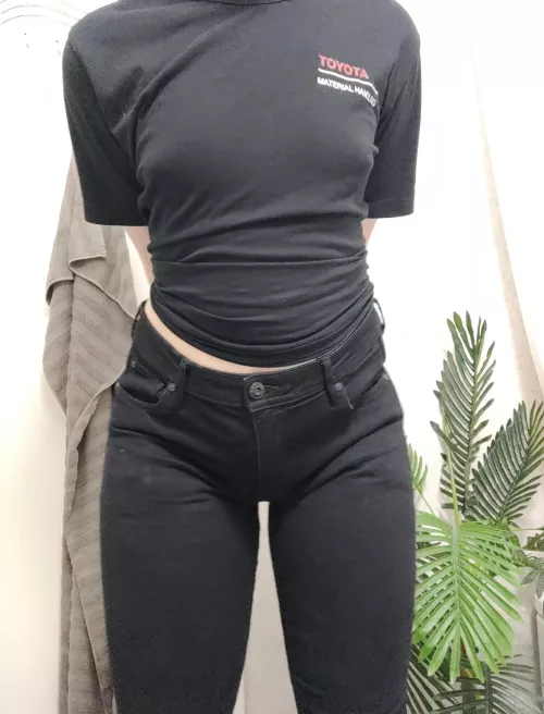 i felt cute in this outfit 🥰