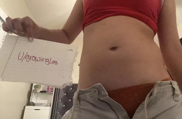 I know I’m not big enough but I’m trying😩