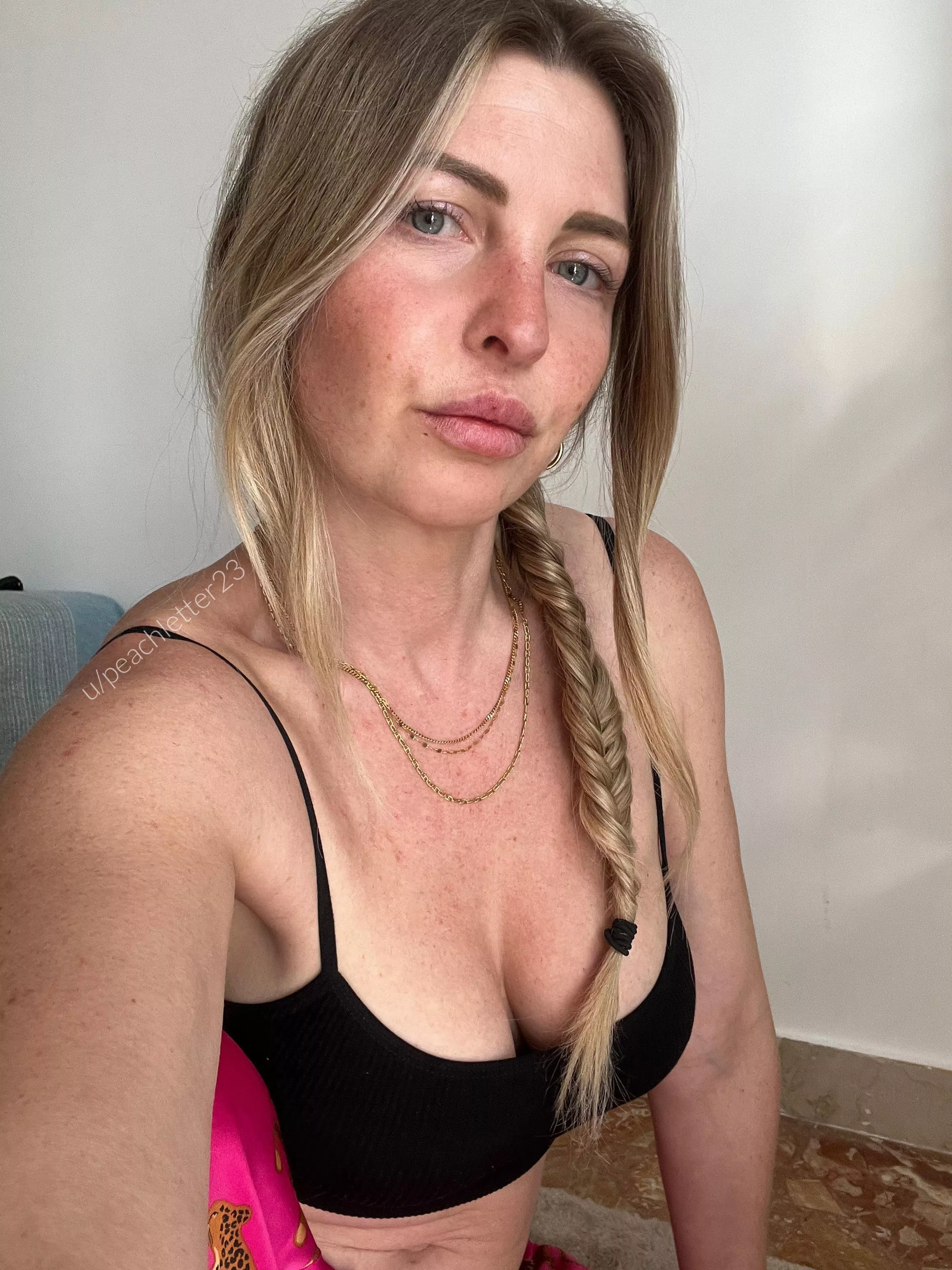 Pj and no make up selfie [f]