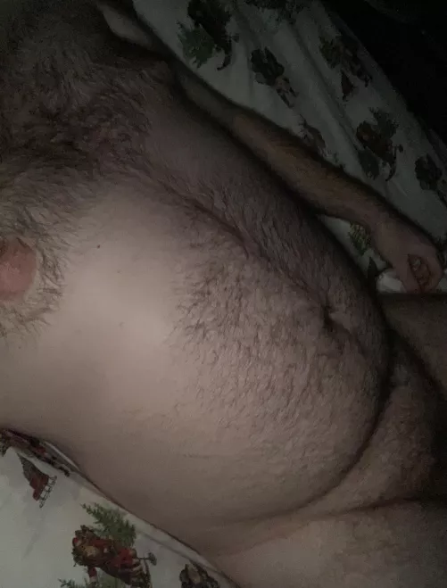 stuck at work but wishing I was in bed stroking...