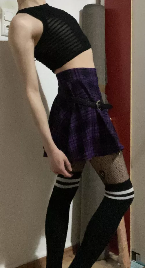 This Spider Missed Femboy Friday, But Still Wanted To Say Hi To Everyone! Howya All Doing?