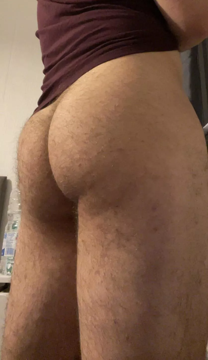 This straight boy wants to know what you guys think of his butt.